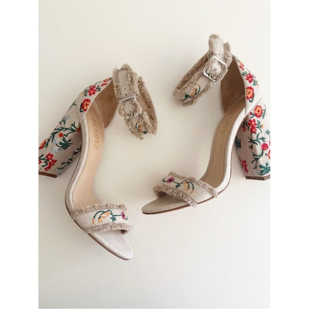Schutz Tan Floral Embroidered Open Toe Block Hell Tcherri Mule